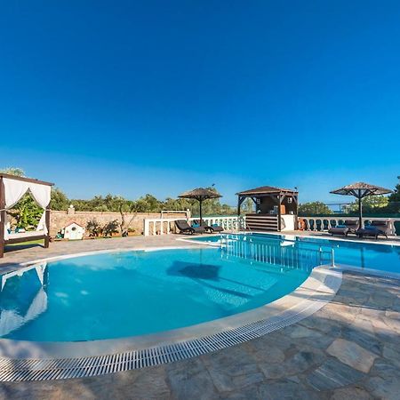Villa Maxim With Private Pool & Tennis Court Halikounas Exteriör bild